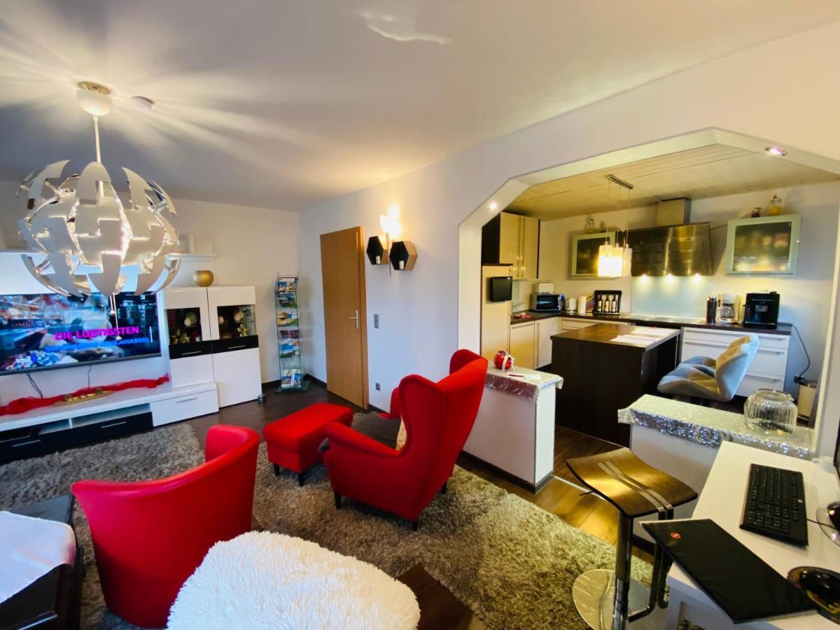 Ferienhaus Zur Waldauer Hoehe Mit 3 Sz, 120Qm & 40Qm Balkon Schleusingen Eksteriør bilde