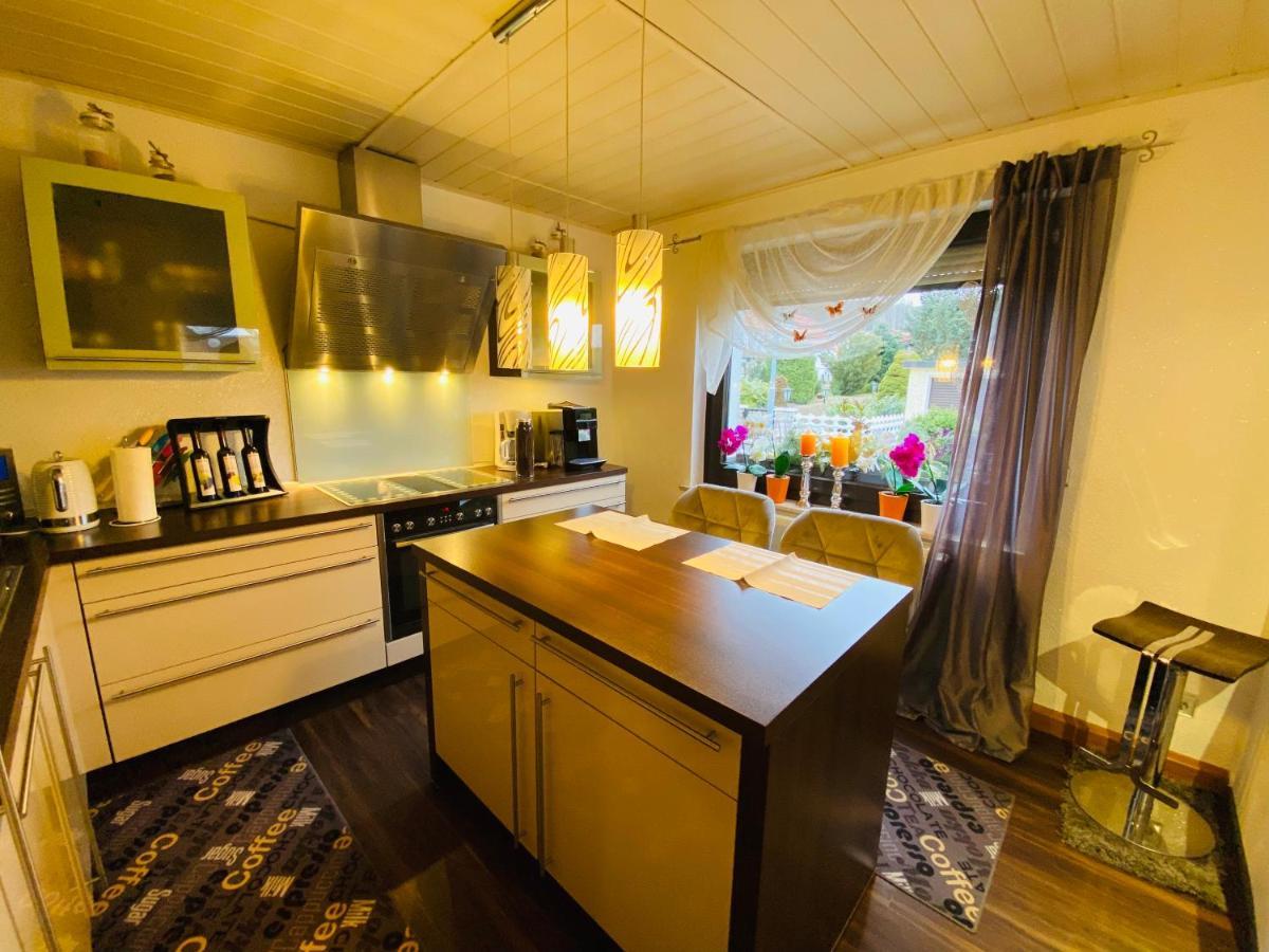 Ferienhaus Zur Waldauer Hoehe Mit 3 Sz, 120Qm & 40Qm Balkon Schleusingen Eksteriør bilde